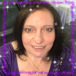 Meet your Posher, Lela